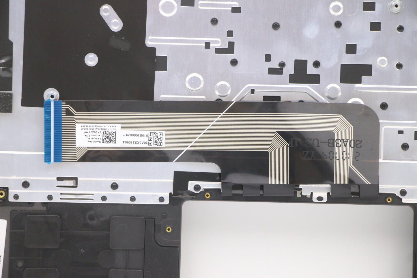 Lenovo Cover Upper Case Asm_Rus H 82C - 5CB1B01267