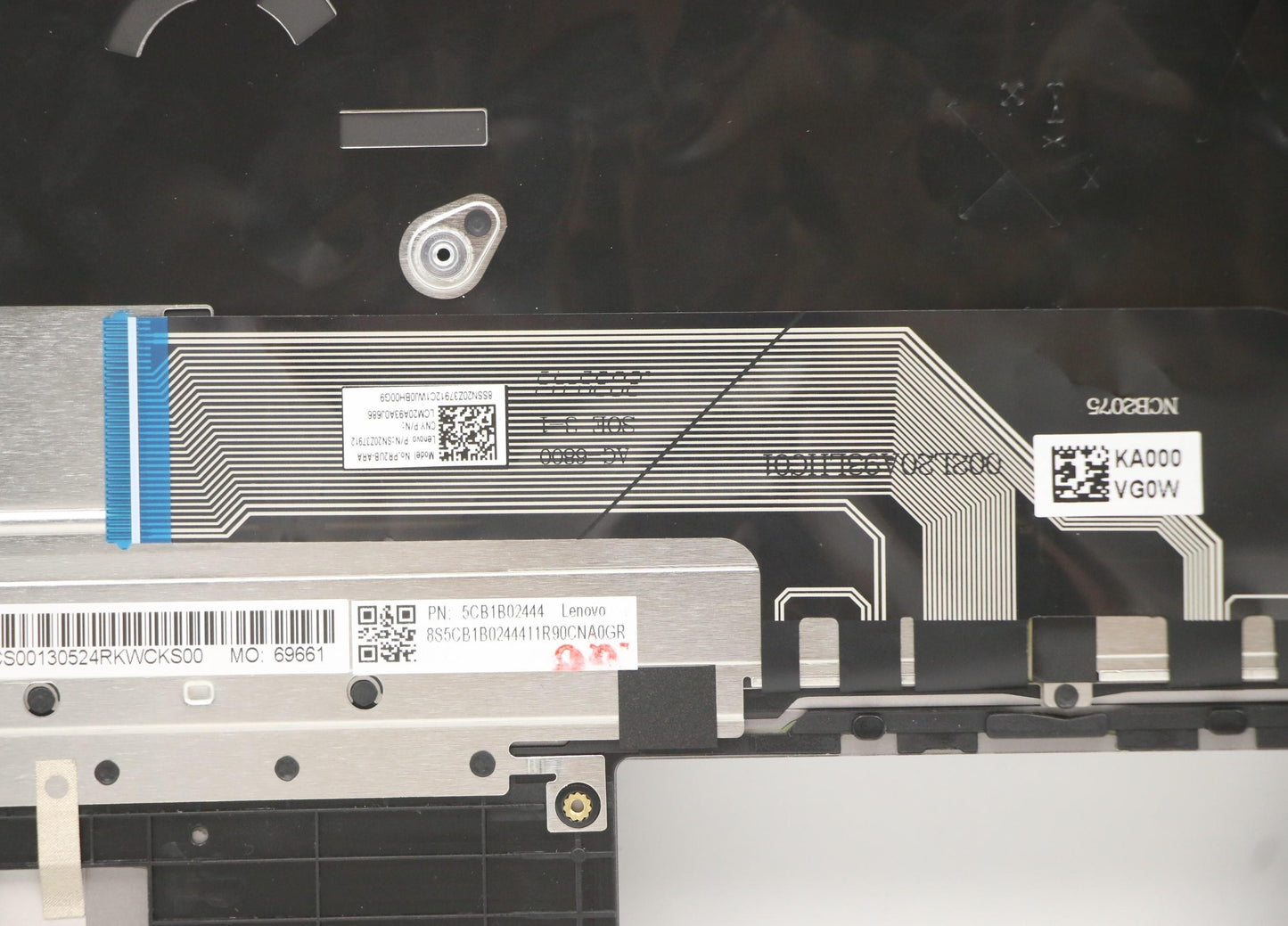 Lenovo Cover Upper Case Asm_Ara W 20V - 5CB1B02444