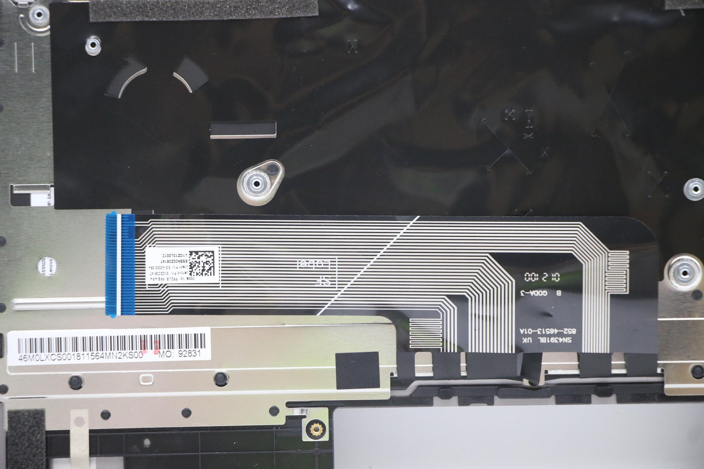 Lenovo Cover Upper Case Asm_Fra/Ara W - 5CB1B02449