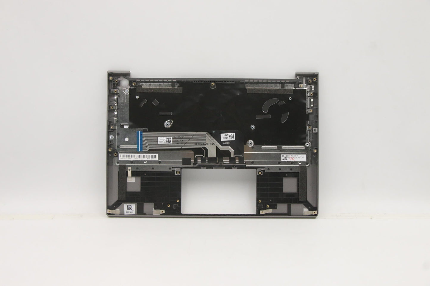 Lenovo Cover Upper Case Asm_Por W 20V - 5CB1B02471