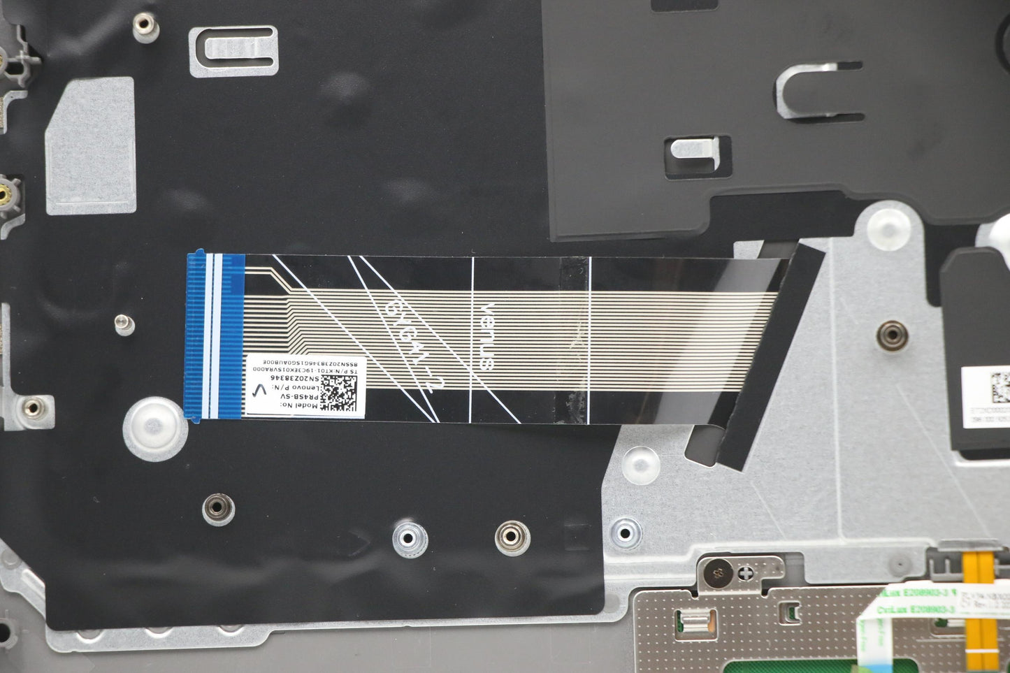 Lenovo Cover Upper Case Asm_Slv C 20V - 5CB1B02575