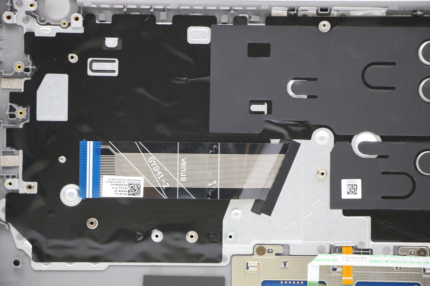 Lenovo Cover Upper Case Asm_Hin C 20V - 5CB1B02592