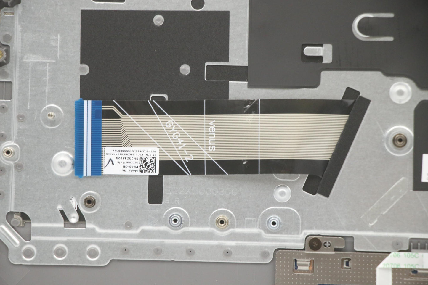 Lenovo Cover Upper Case Asm_Ger C 20V - 5CB1B02634