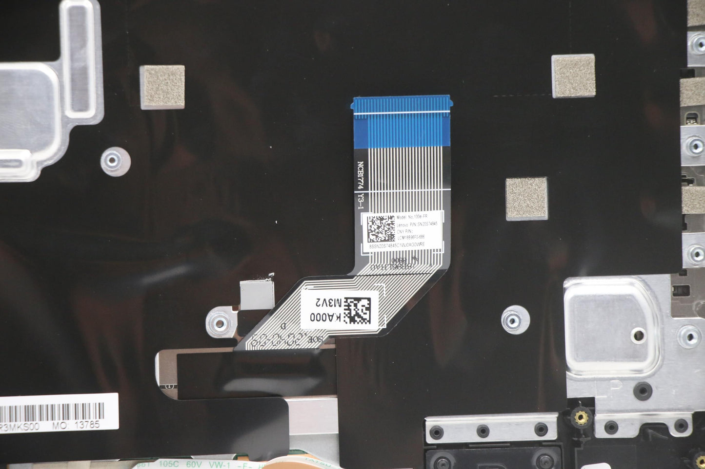 Lenovo Cover Uppercase Asm B 82Gk Fra - 5CB1B02710