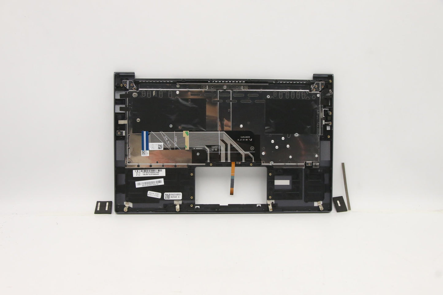 Lenovo Cover Upper Case Asm_Fr Q82A3 - 5CB1B05288