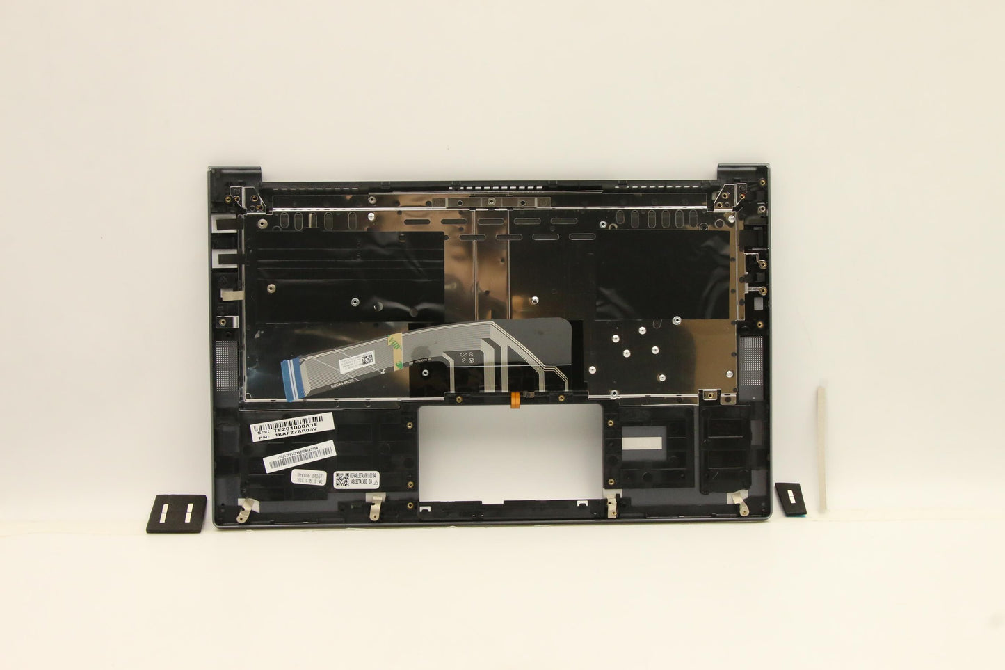 Lenovo Cover Upper Case Asm_India Q82 - 5CB1B05294