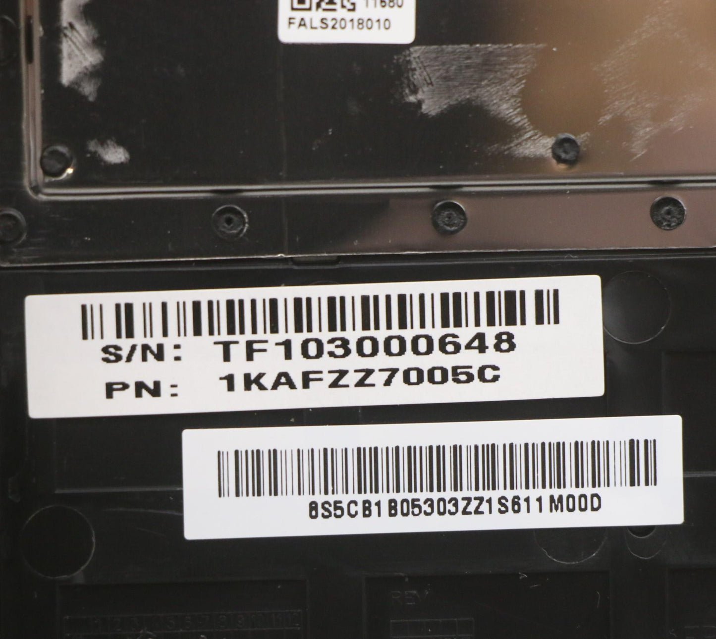 Lenovo Cover Upper Case Asm_Ru Q82A3 - 5CB1B05303