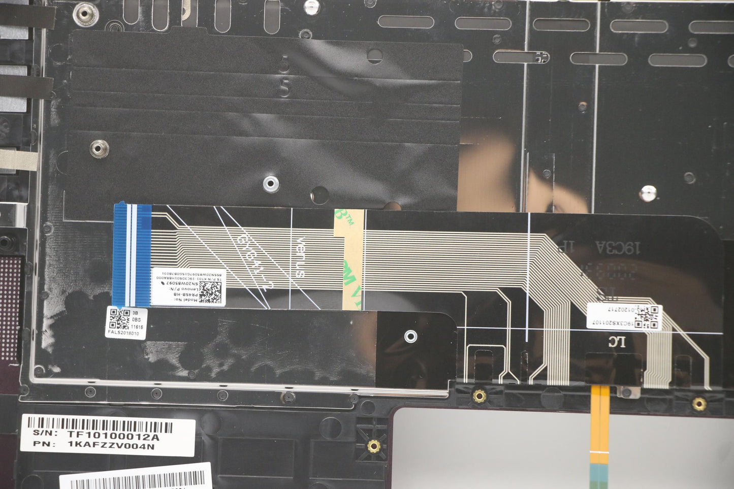 Lenovo Cover Upper Case Asm_Hb Q 82A3 - 5CB1B05324