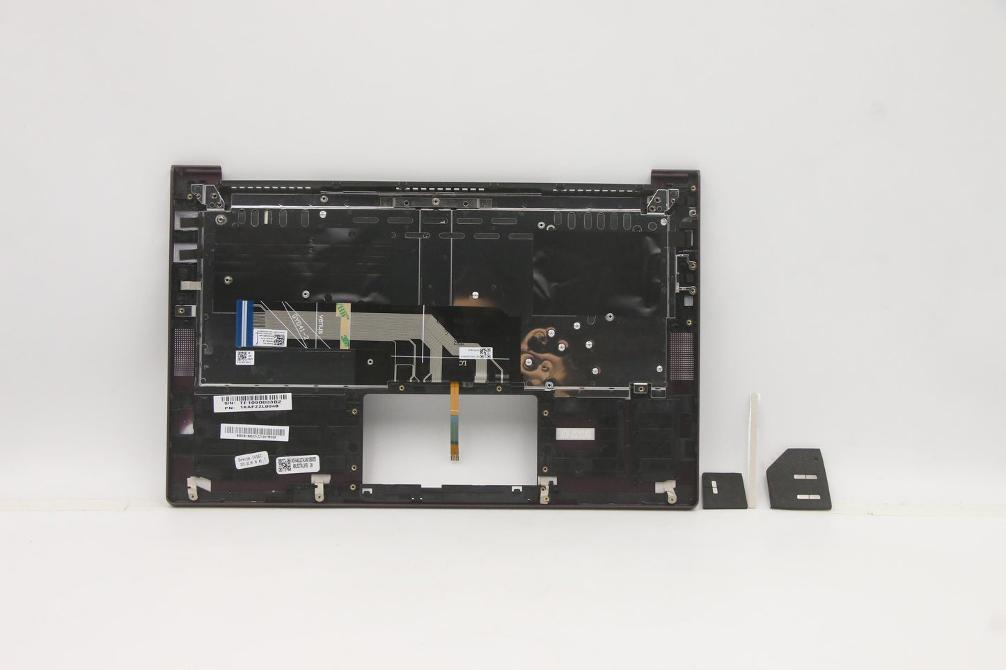 Lenovo Cover Upper Case Asm_La Q82A3 - 5CB1B05331