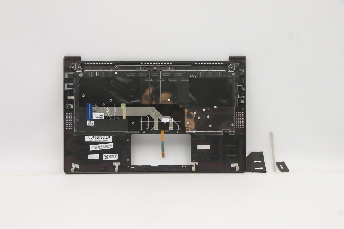 Lenovo Cover Upper Case Asm_Ru Q 82A3 - 5CB1B05334