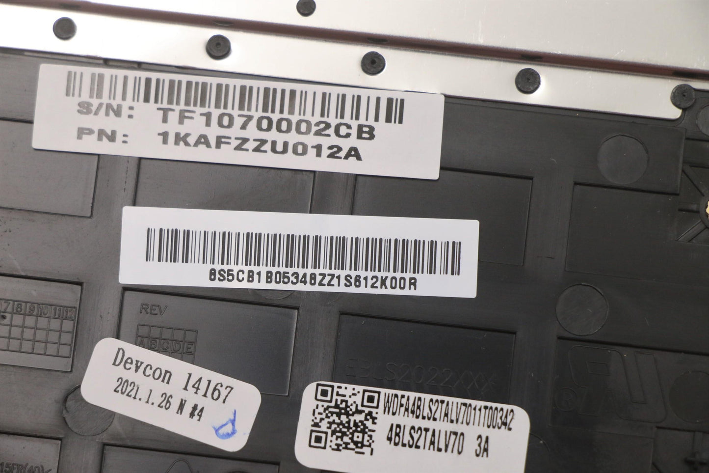 Lenovo Cover Upper Case Asm_Us Q 82A3 - 5CB1B05348