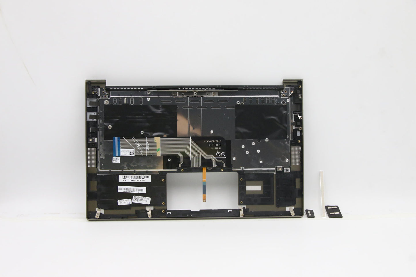 Lenovo Cover Upper Case Asm_Sa Q 82A3 - 5CB1B05496