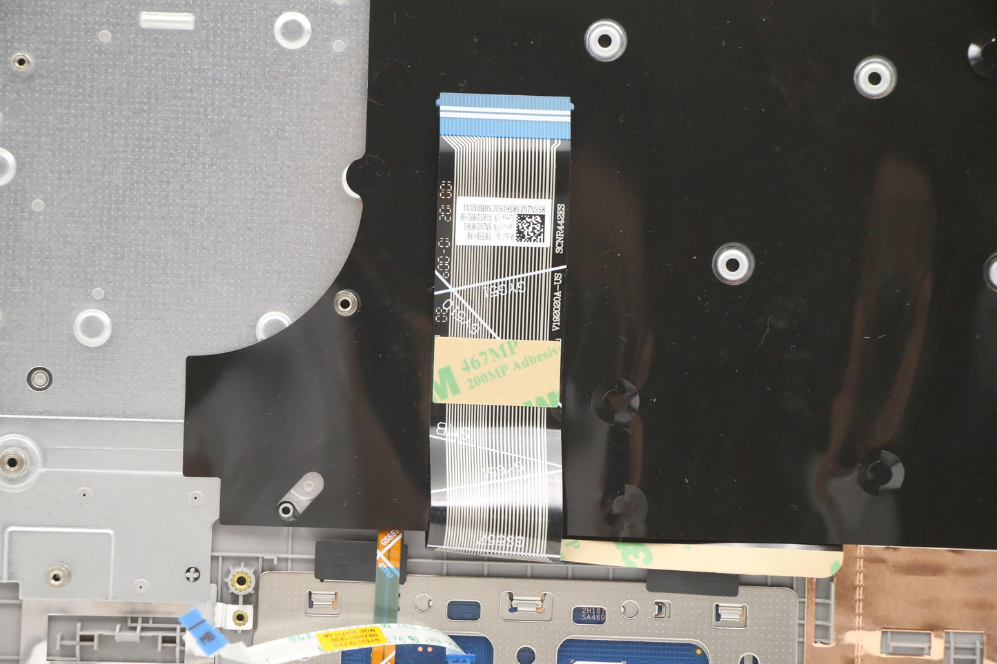 Lenovo Cover Upper Case Asm_Ara L20V3 - 5CB1B07608