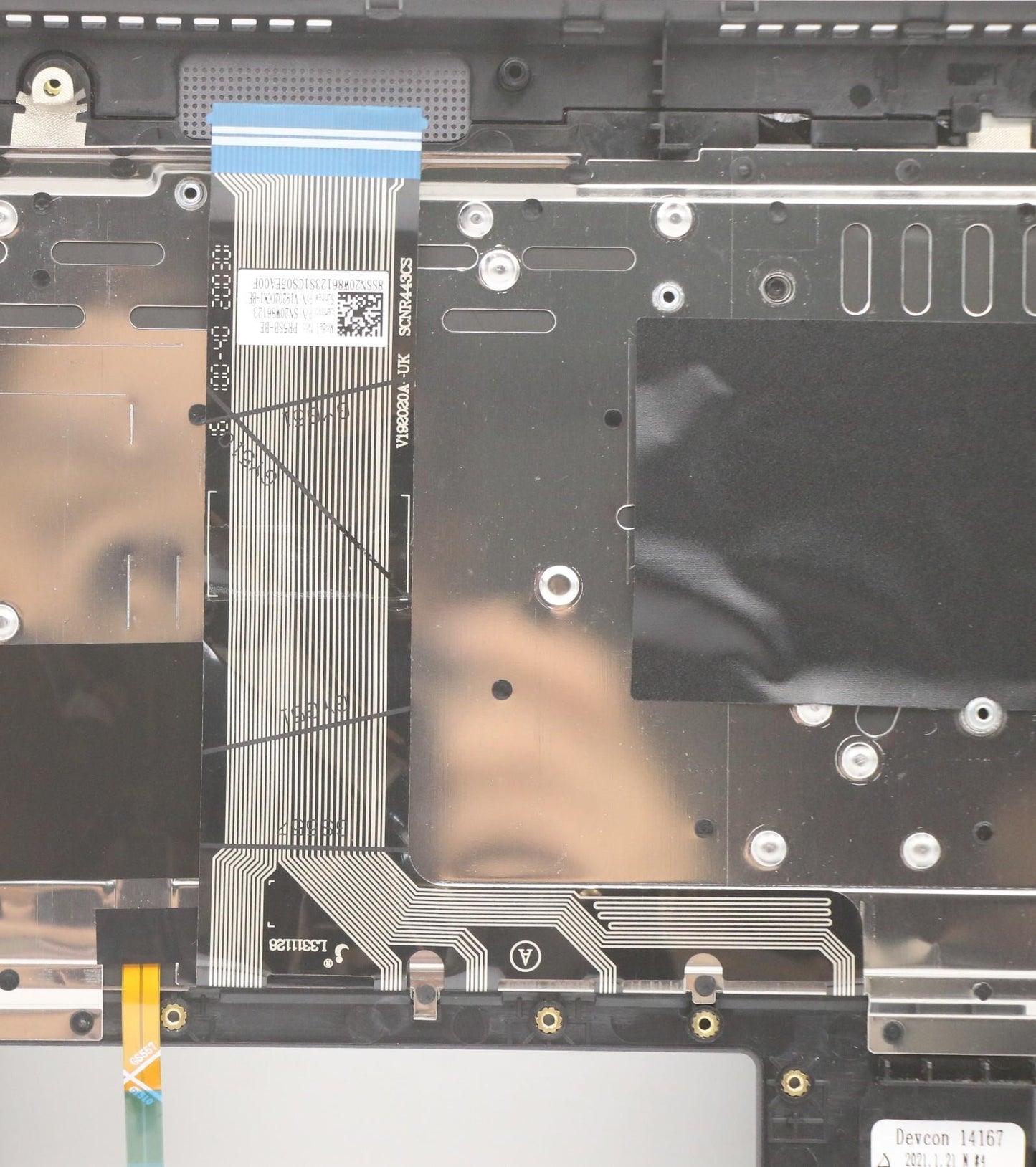 Lenovo Cover Upper Case Asm_Be Q82Ac - 5CB1B10110