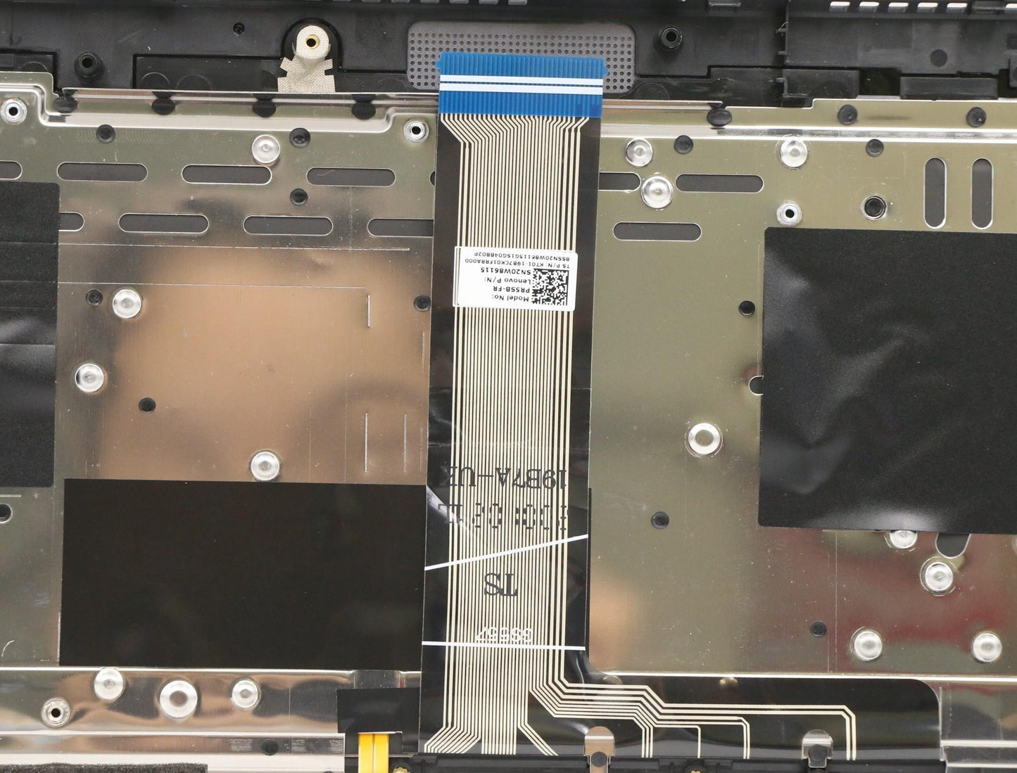 Lenovo Cover Upper Case Asm_Fr Q82Ac - 5CB1B10116
