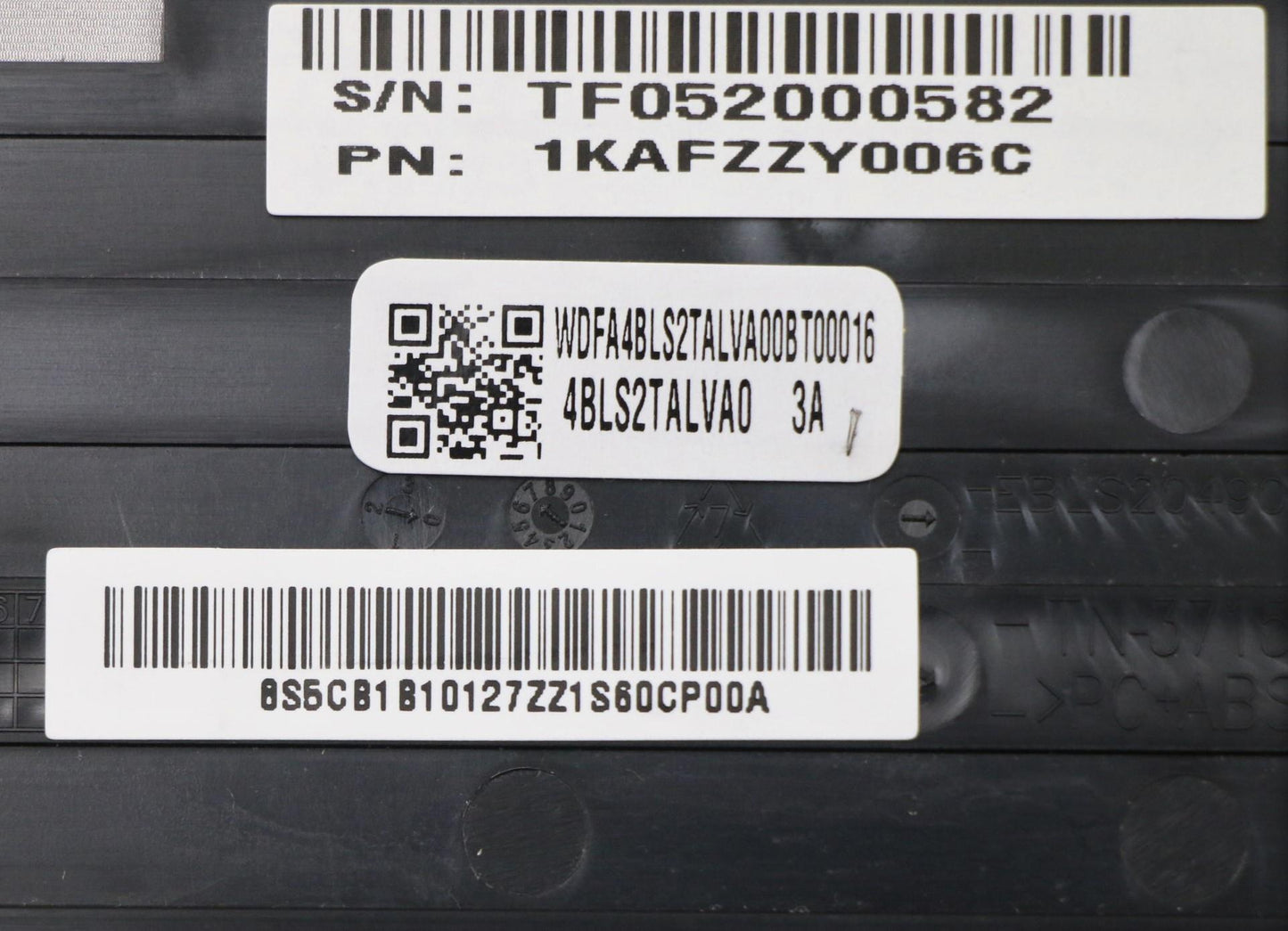 Lenovo Cover Upper Case Asm_Ko Q82Ac - 5CB1B10127