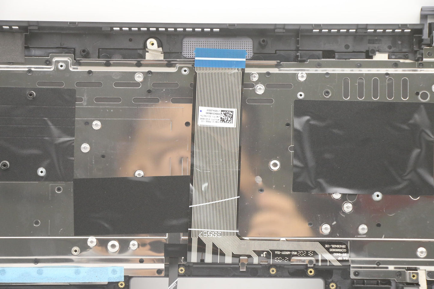 Lenovo Cover Upper Case Asm_Nd Q82Ac - 5CB1B10129