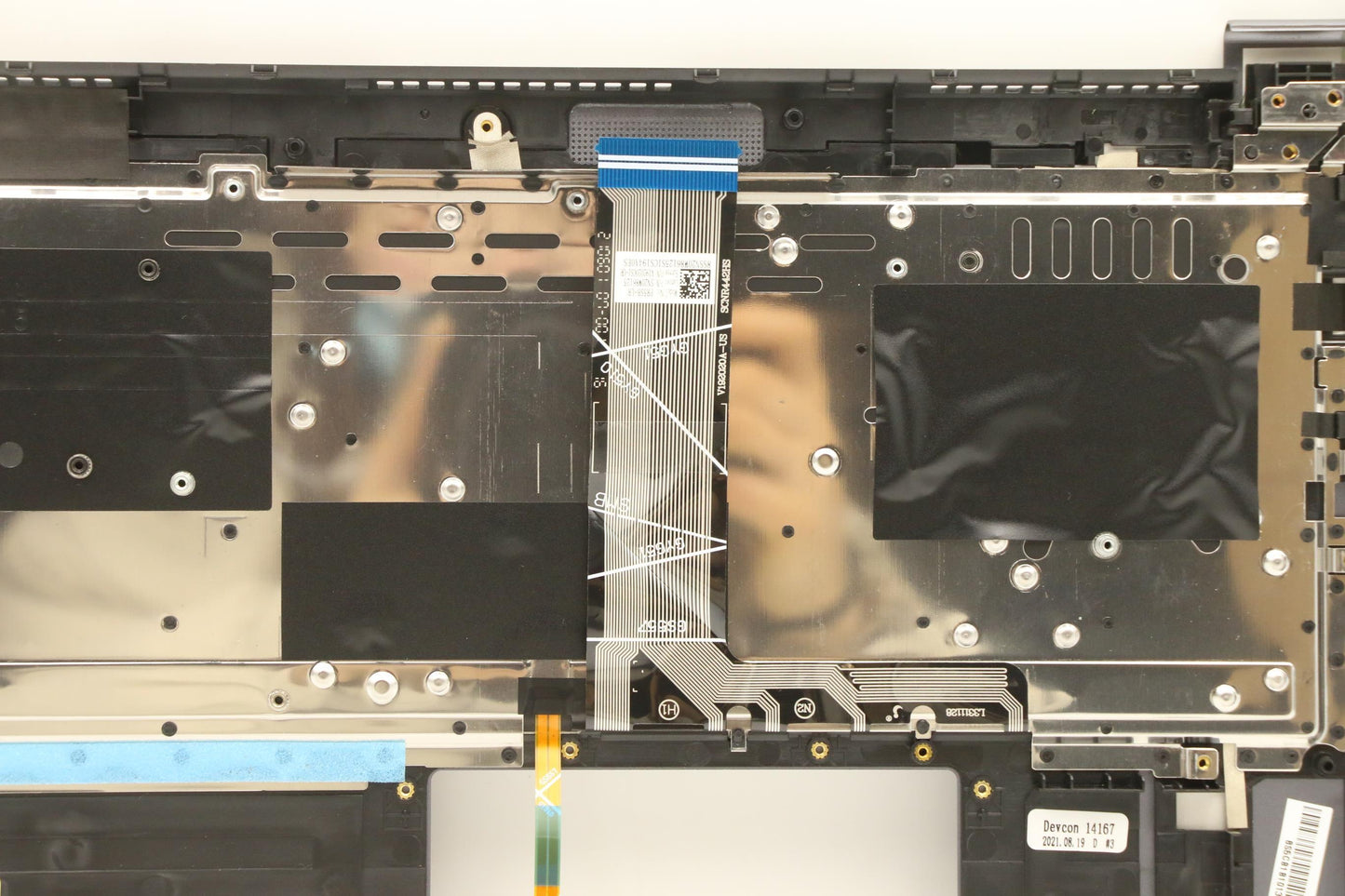 Lenovo Cover Upper Case Asm_Ukr Q82Ac - 5CB1B10139