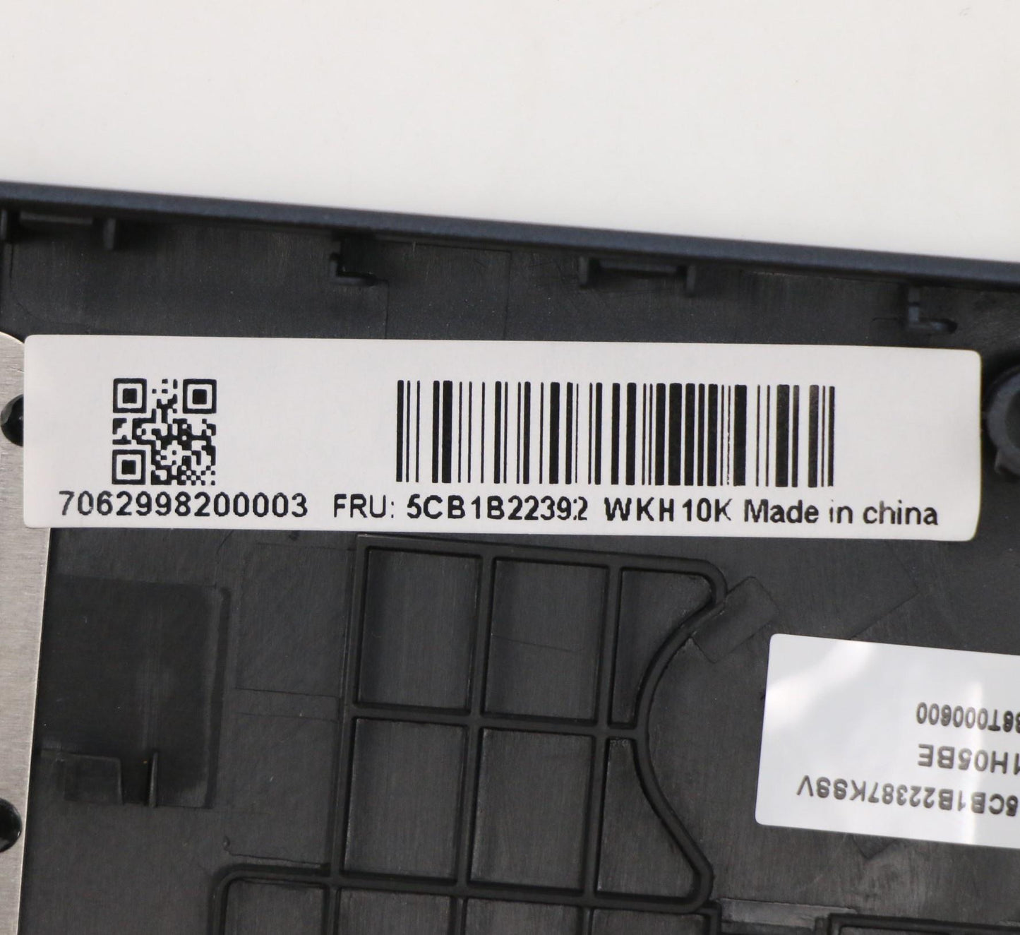 Lenovo Cover Upper Case Asm_Ara C 82F - 5CB1B22392