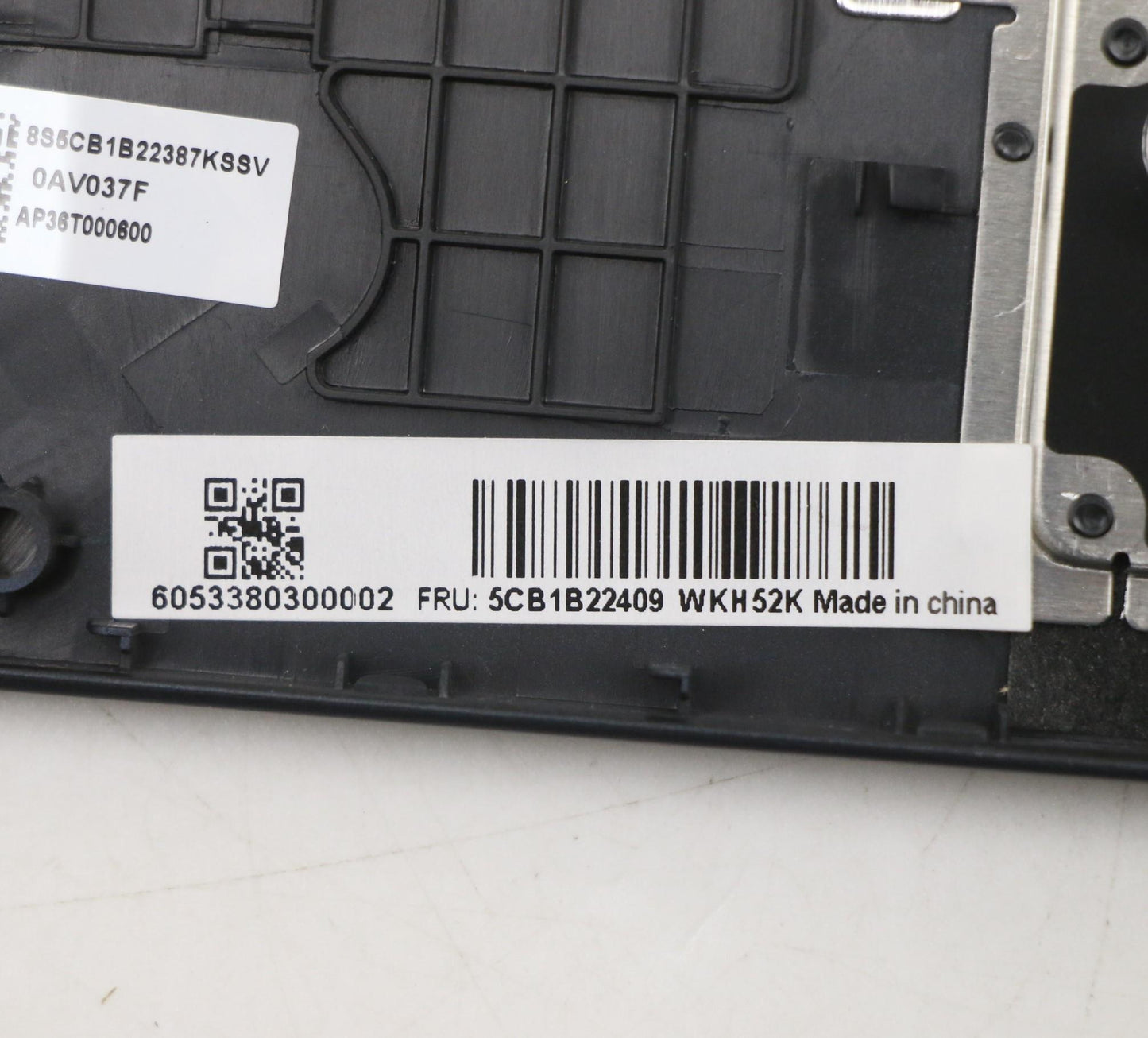 Lenovo Cover Upper Case Asm_Uke C 82F - 5CB1B22409