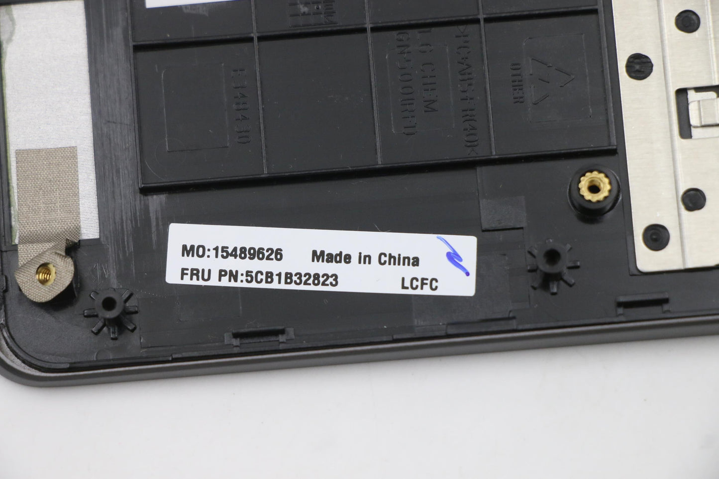 Lenovo Cover Upper Case Asm_Thai L82H - 5CB1B32823