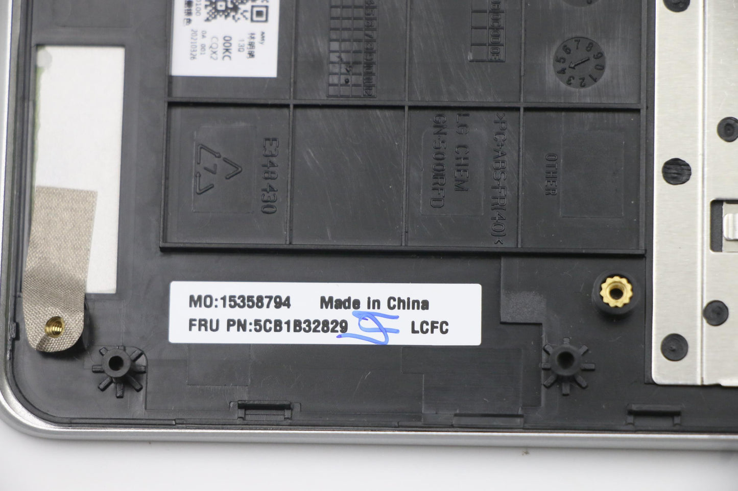 Lenovo Cover Upper Case Asm_Jpn L82H1 - 5CB1B32829