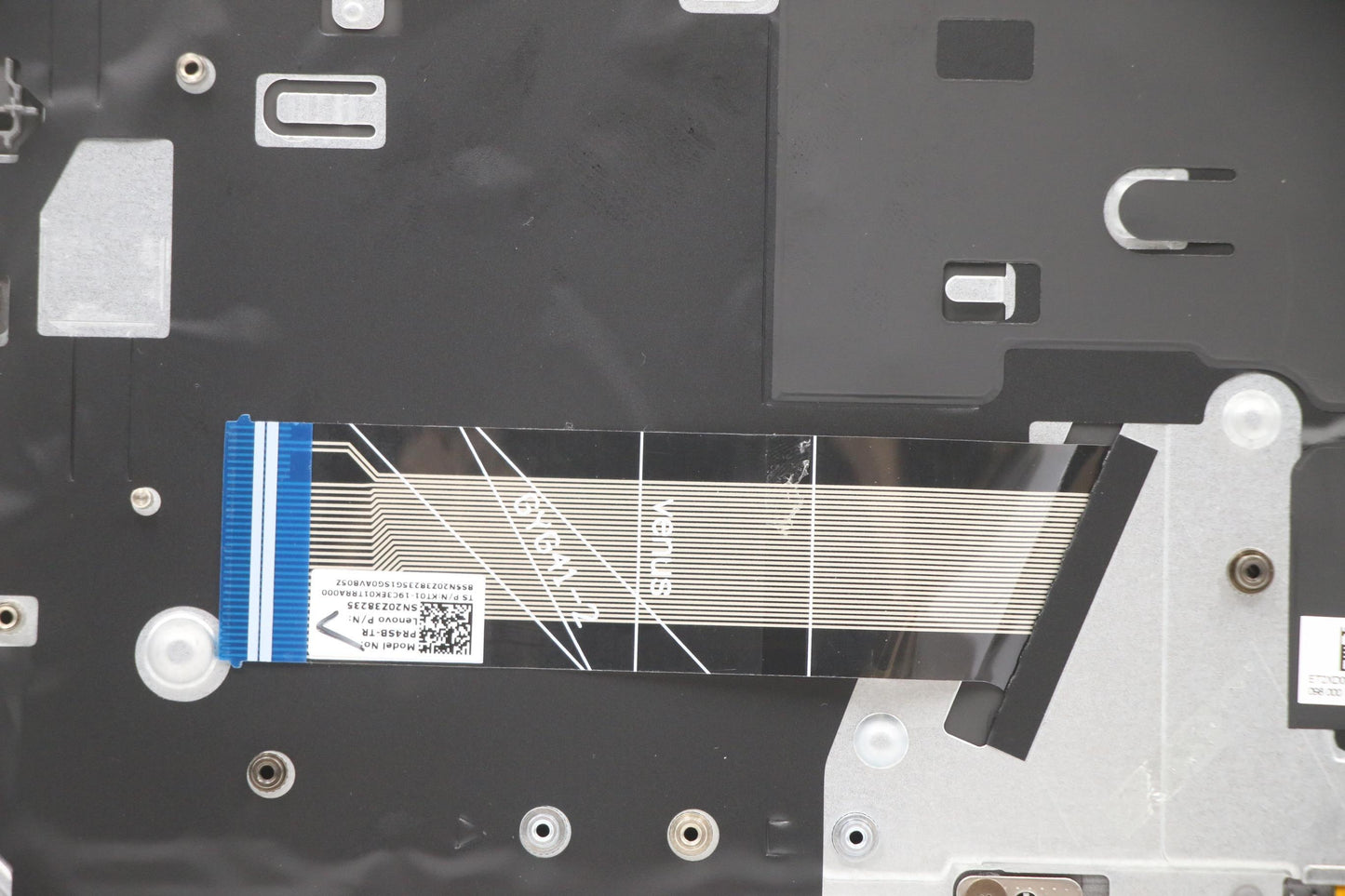 Lenovo Cover Upper Case Asm_Tur C 20V - 5CB1B33138
