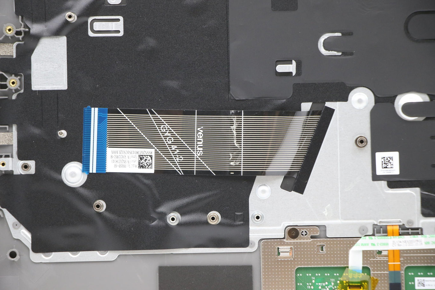 Lenovo Cover Upper Case Asm_Ara C 20V - 5CB1B33748