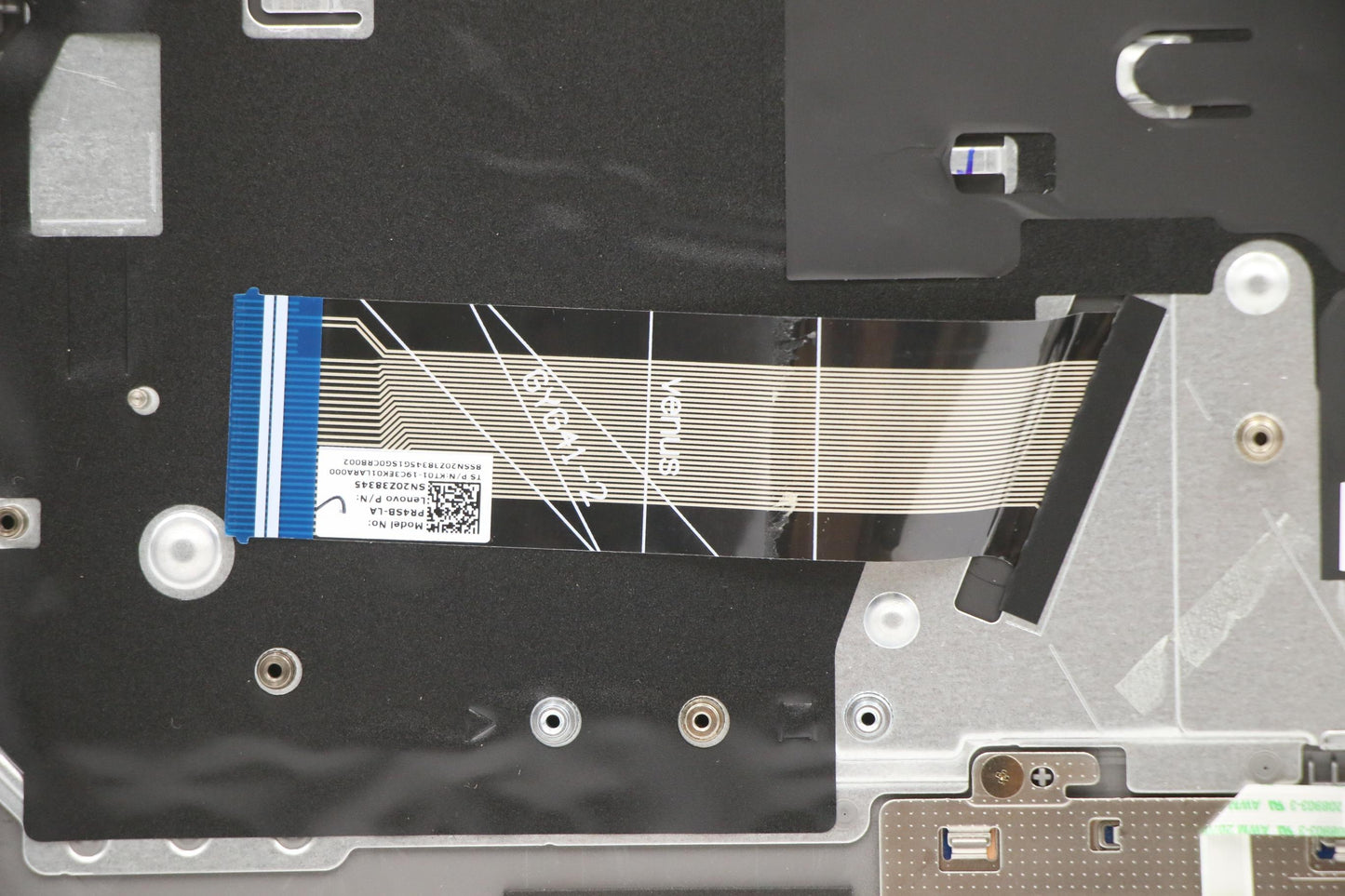 Lenovo Cover Upper Case Asm_La Spa C2 - 5CB1B33757