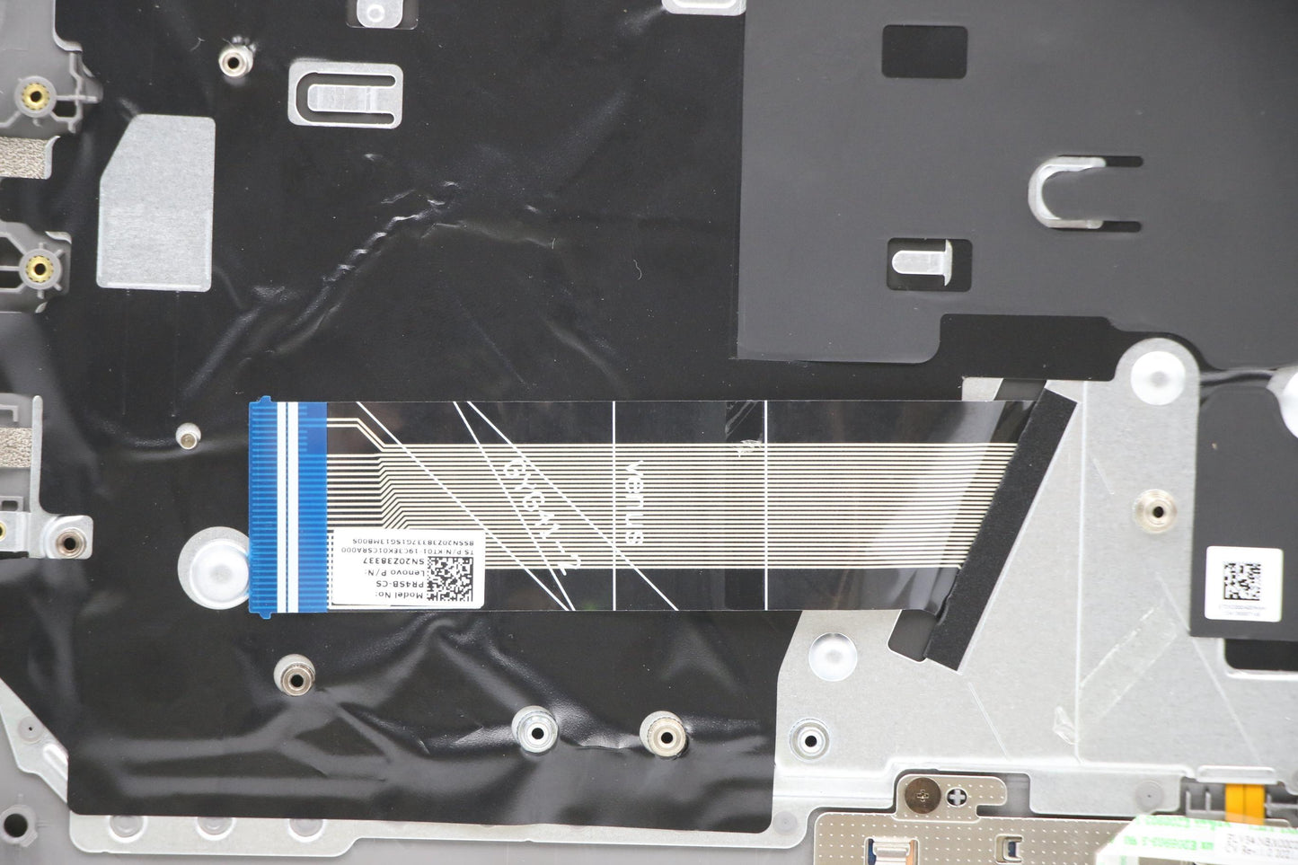 Lenovo Cover Uppercase Asm_Cze/Slk C2 - 5CB1B33803