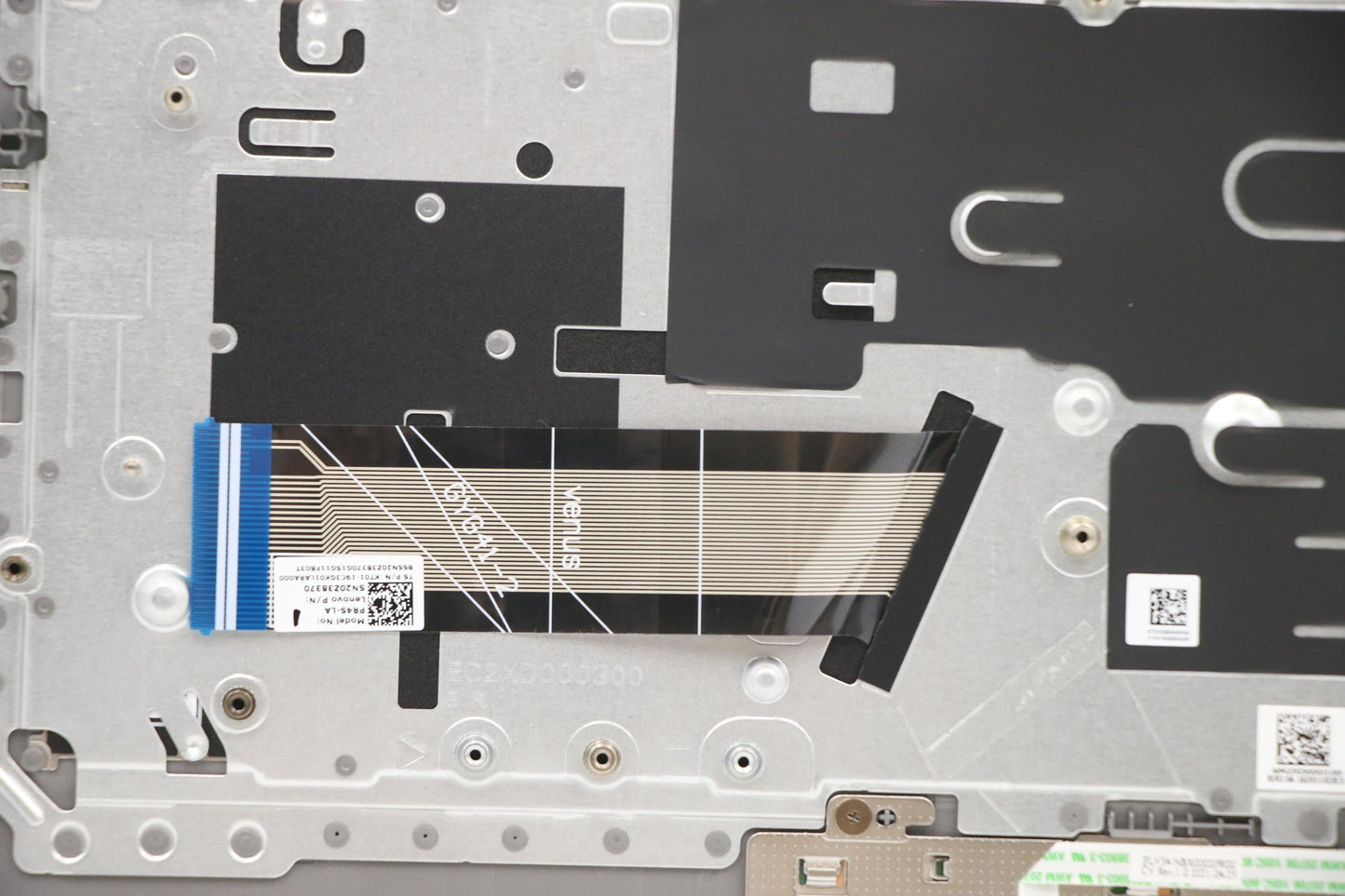 Lenovo Laptop Upper Case Assembly LA Spanish - 5CB1B34704