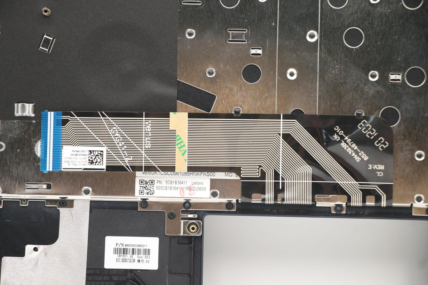Lenovo Cover Upper Case Asm_Ger W 82H - 5CB1B36411