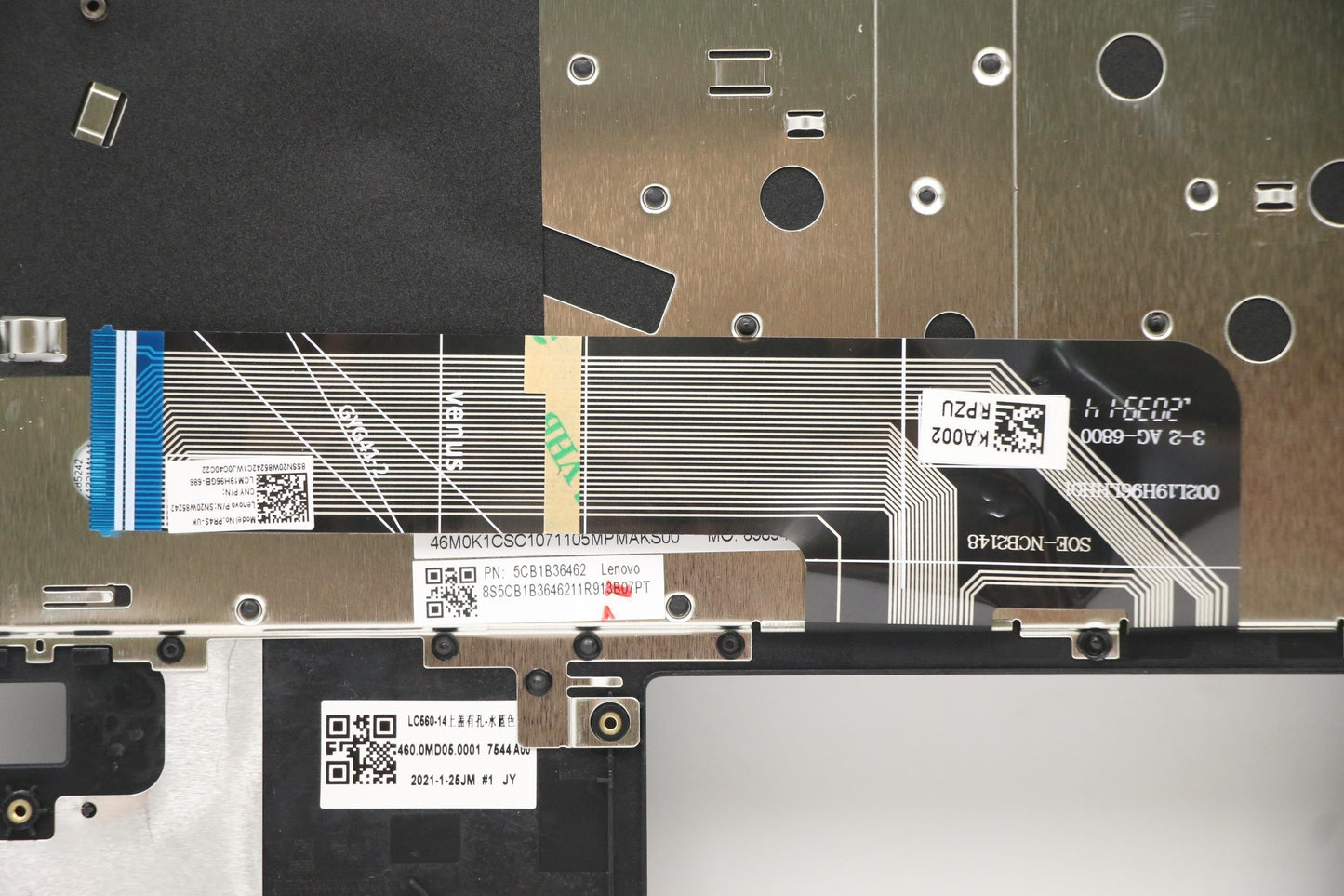 Lenovo Cover Upper Case Asm_Uke W 82H - 5CB1B36462