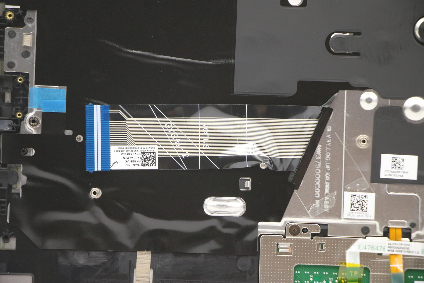 Lenovo Cover Upper Case Asm_Uke C 20W - 5CB1B37783