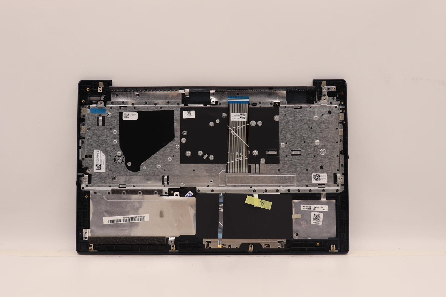 Lenovo Cover Upper Case Asm_Thai L82F - 5CB1B42889