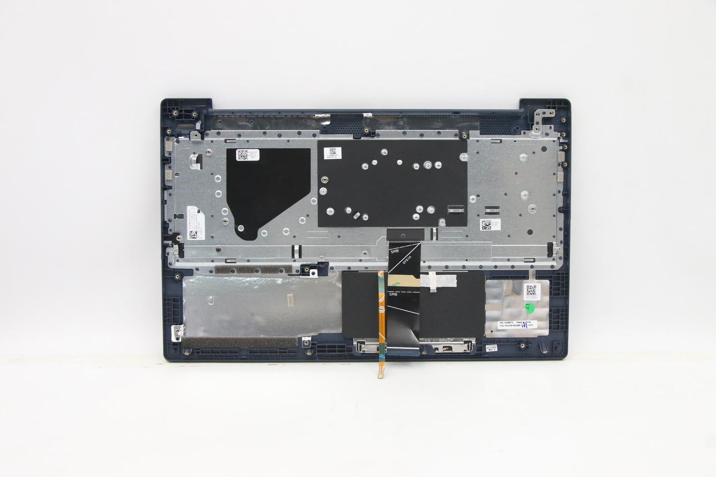 Lenovo Cover Upper Case Asm_Bul L82Fg - 5CB1B42956