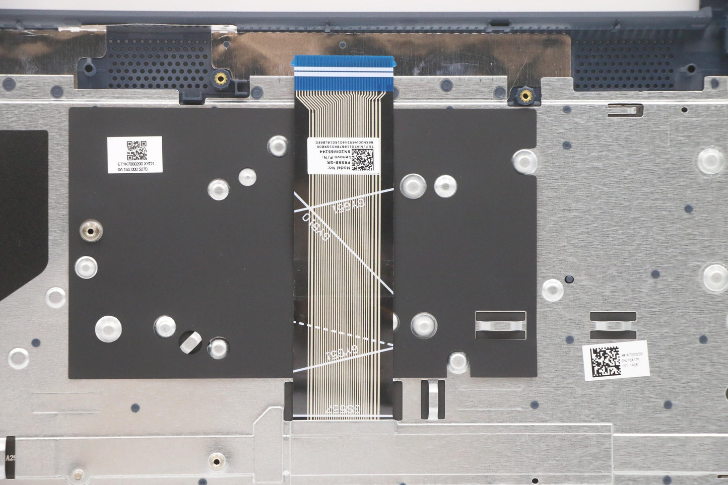 Lenovo Cover Upper Case Asm_Ger L82Fg - 5CB1B42961