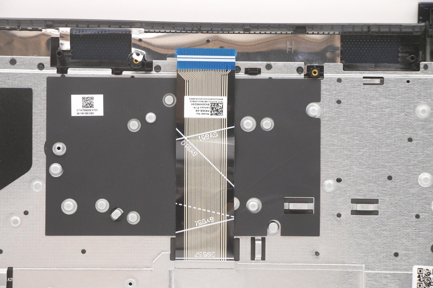 Lenovo Cover Upper Case Asm_Ger L82Fg - 5CB1B42991