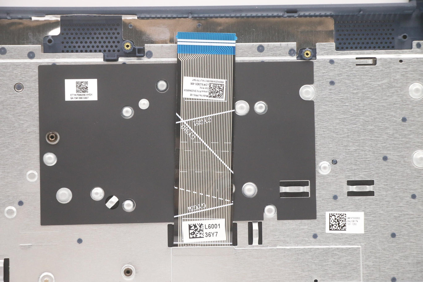 Lenovo Cover Upper Case Asm_Ger L82Fg - 5CB1B43445