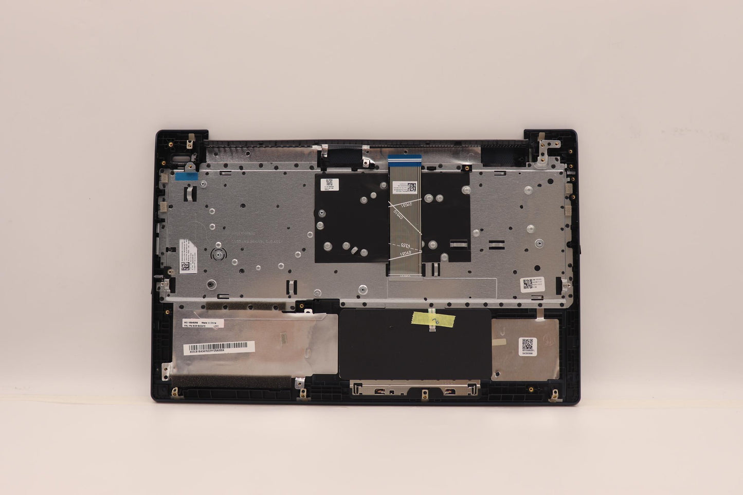 Lenovo Cover Upper Case Asm_Eng L82Fg - 5CB1B43470
