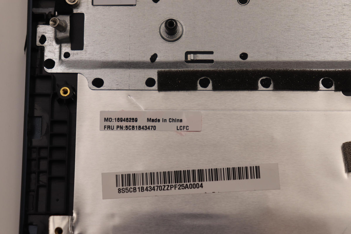 Lenovo Cover Upper Case Asm_Eng L82Fg - 5CB1B43470