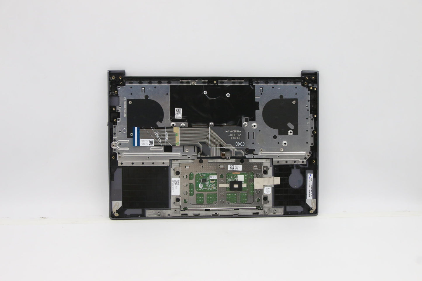 Lenovo Cover Upper Case Asm_Bul L82La - 5CB1B43532