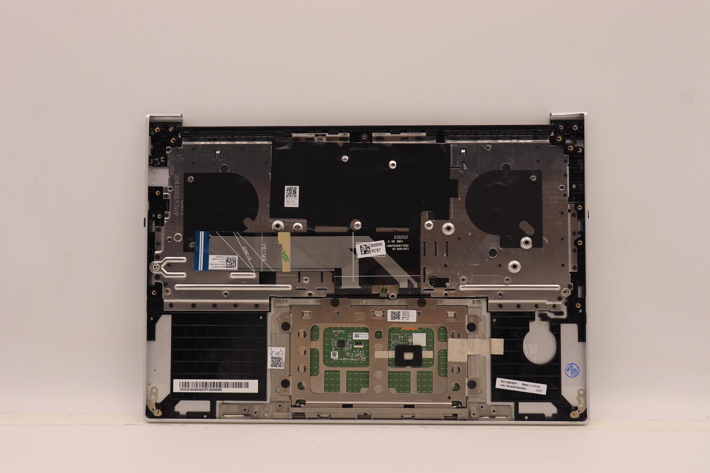 Lenovo Cover Upper Case Asm_Eng L82La - 5CB1B44544