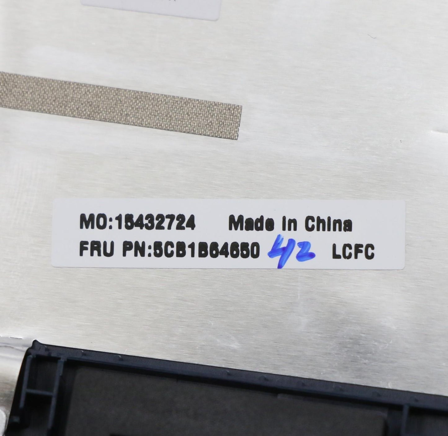 Lenovo Cover Upper Case Asm_Bell82H8F - 5CB1B64650