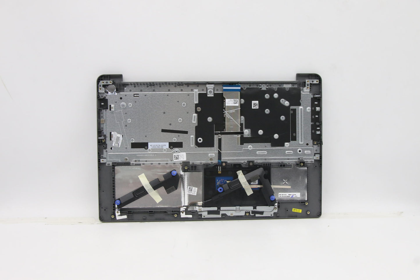 Lenovo Cover Upper Case Asm_Bel L82H8 - 5CB1B64661