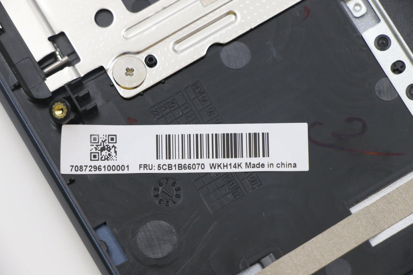 Lenovo Cover Uppercase_Hun C82Fe Albu - 5CB1B66070