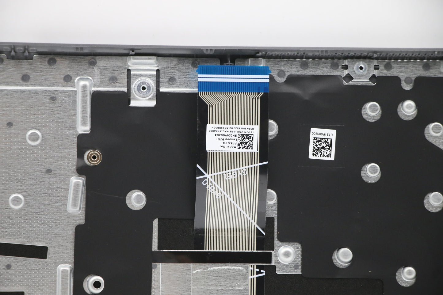 Lenovo Cover Upper Case Asm_Fral82H8F - 5CB1B68923