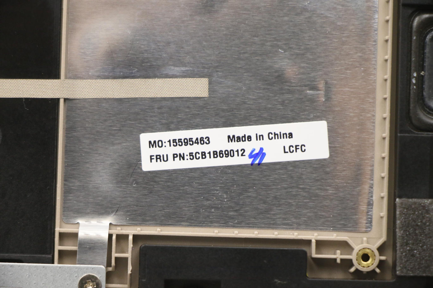 Lenovo Cover Upper Case Asm_Ger L82H8 - 5CB1B69012