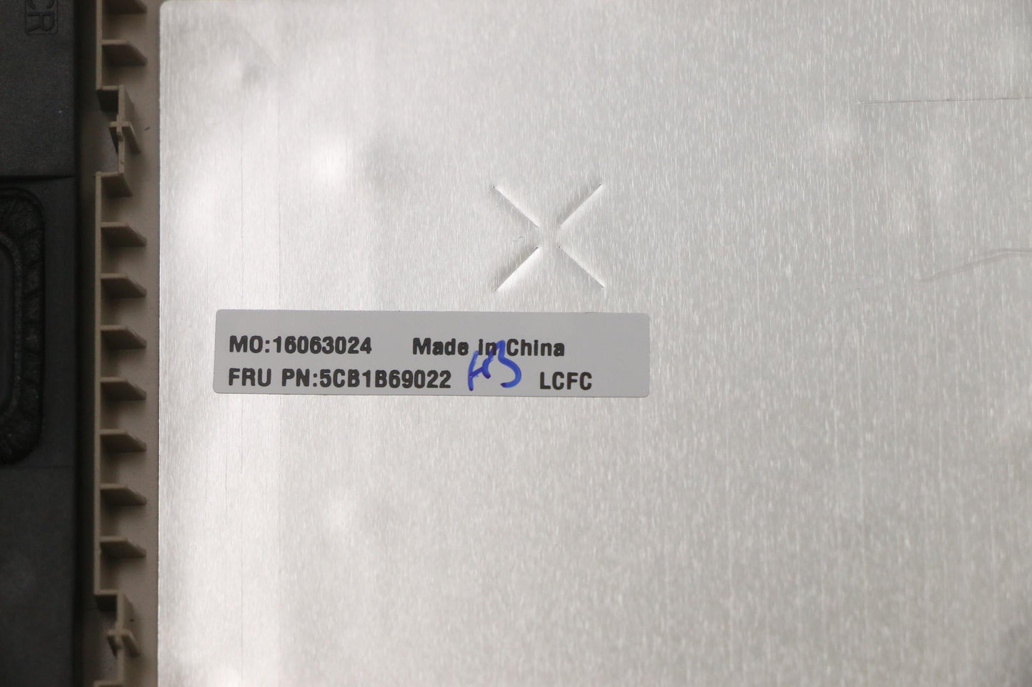 Lenovo Cover Upper Case Asm_Por L82H8 - 5CB1B69022