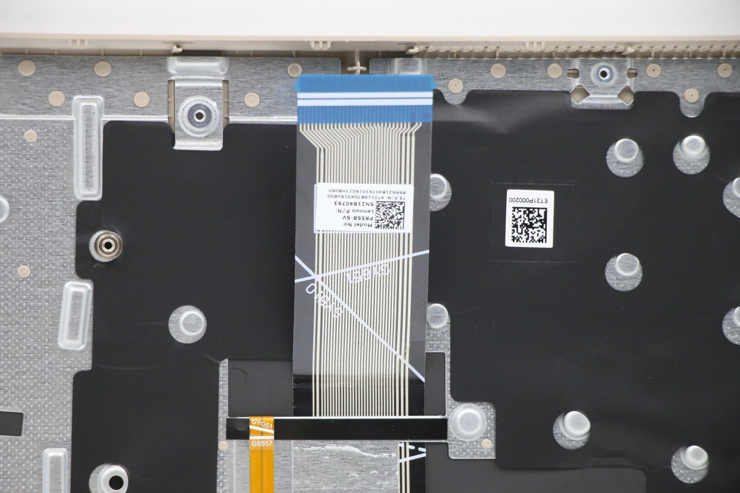 Lenovo Cover Upper Case Asm_Slv L82H8 - 5CB1B69024